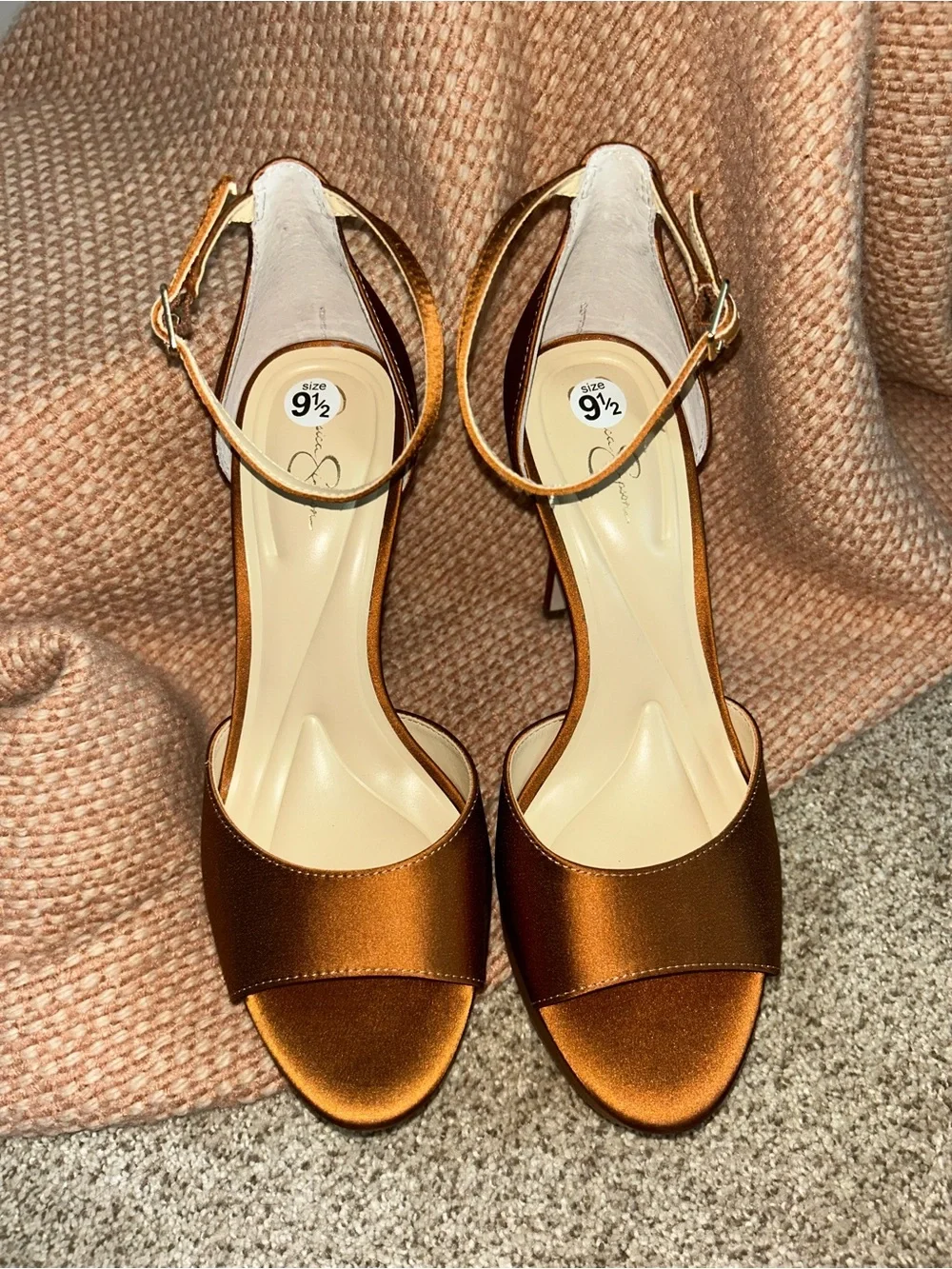 Jessica Simpson sleek jessica